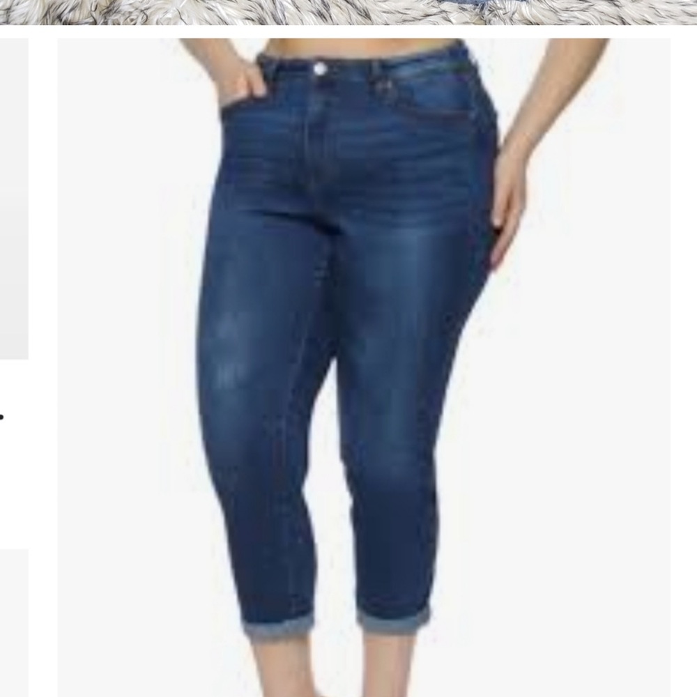 Love & Legend Dark Wash Cuffed Cropped Denim Capri Crops High Waisted Plus Size